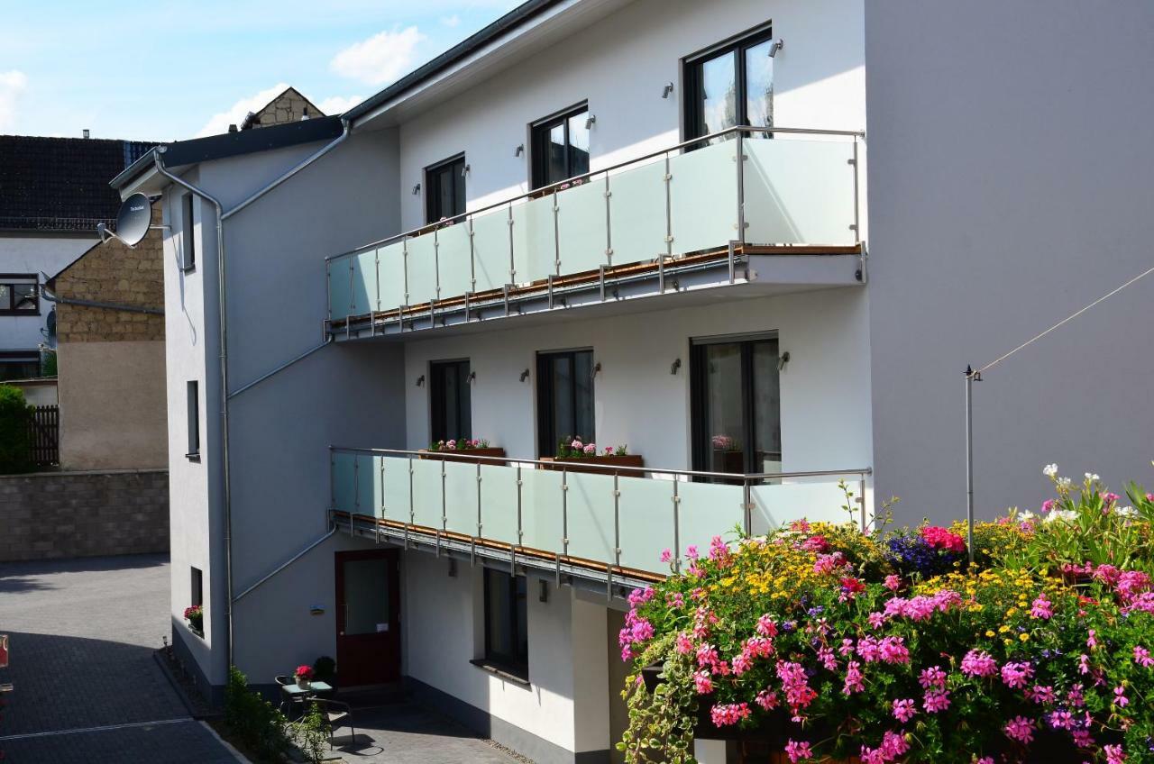Gaestehaus Am Hochsimmer Ettringen  Eksteriør billede